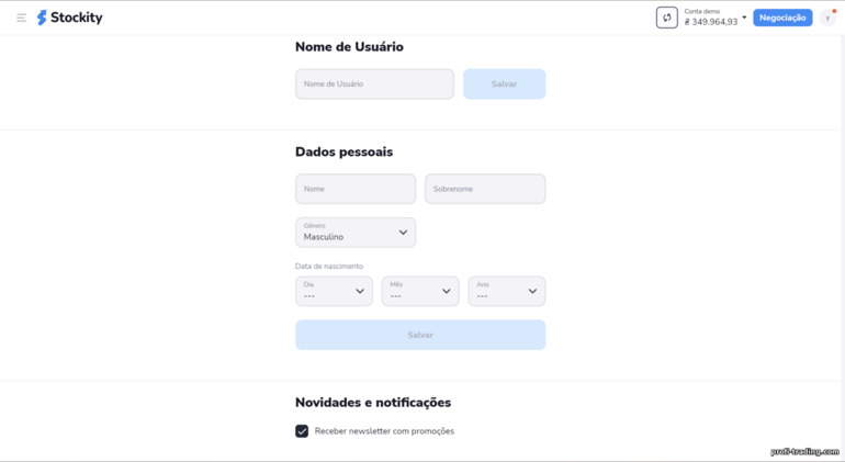 preenchendo um formulário com dados pessoais da Stockity